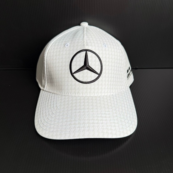 New Lewis Hamilton 2023 White Mercedes AMG Petronas F1 Racing Formula 1 Hat Cap - Picture 1 of 7